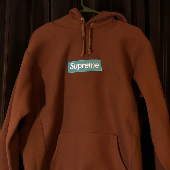supreme scooby doo box logo
